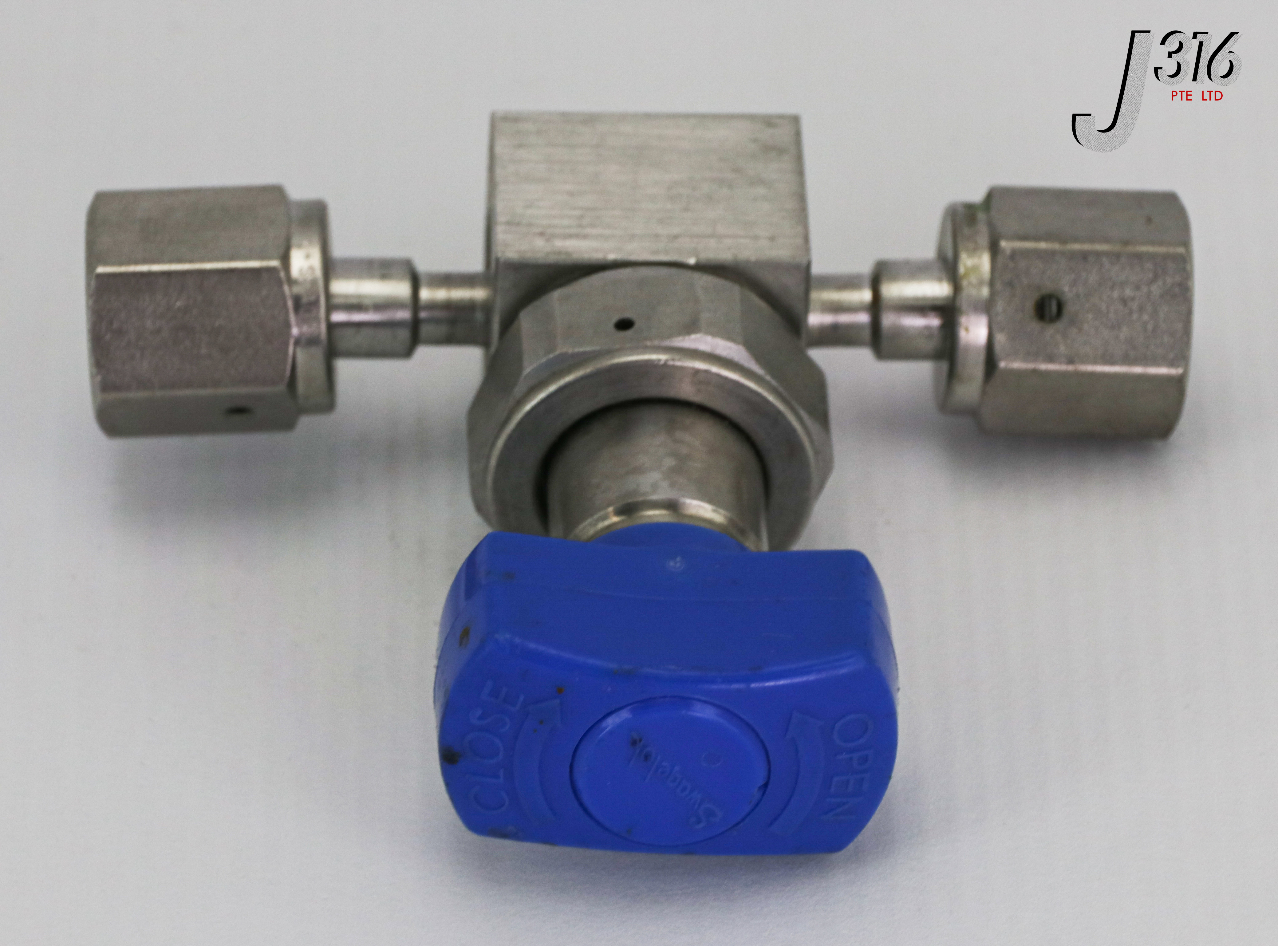 とと 15365 SWAGELOK DIAPHRAGM SEALED VALVE, 1/4